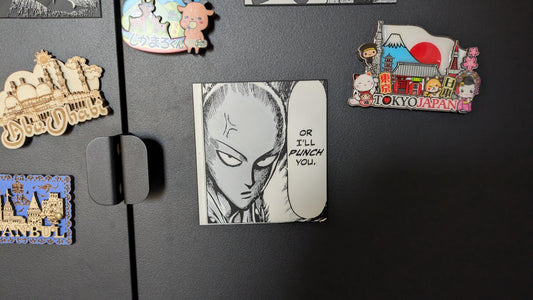 Saitama calamita One punch Man - 8 x 9 cm Regalo nerd per Frigo Otaku