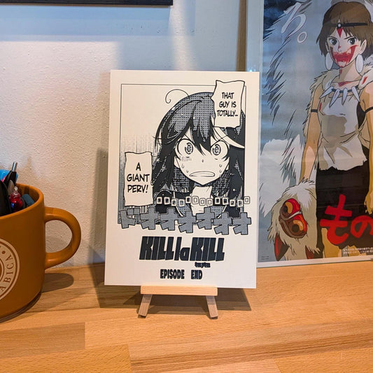 Pannello manga Kill la Kill 3D – Scena "Un gigante pervertito!" / 16 x 23 cm / Arte murale anime con cavalletto in legno incluso / Da collezione Ryuko Matoi